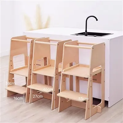 बच्चा लर्निंग टॉवर